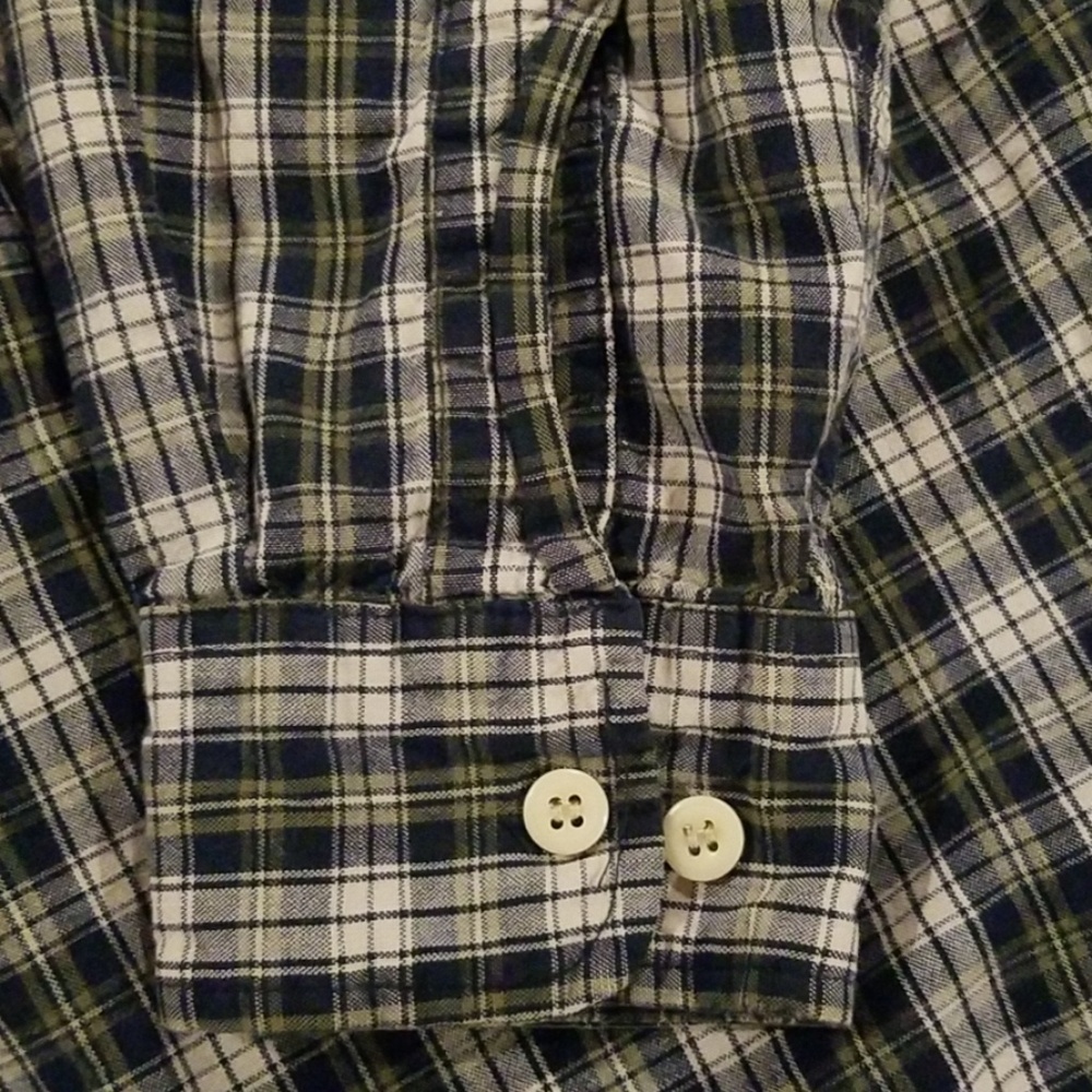 3/$20 American outpost L long sleeve w/pocket - Picture 2 of 7